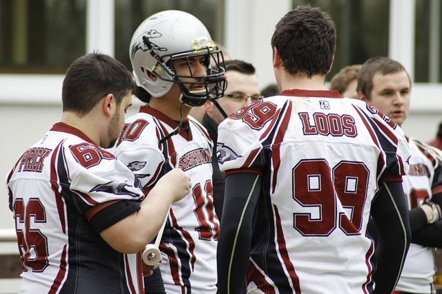 足坛年度十大新闻出炉，各界议论不断